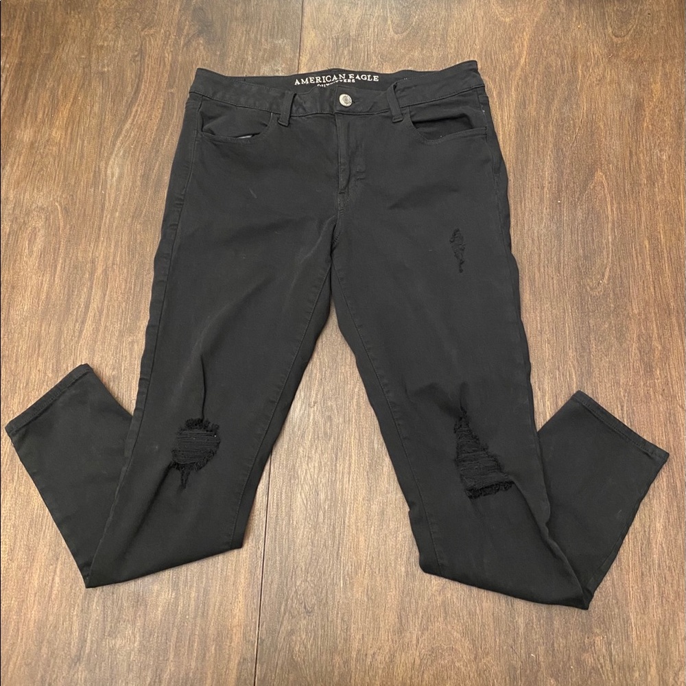 American Eagle High-Rise Black Distressed Skinny Jeans – Size 12